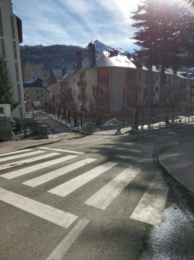 Inmocyma Casa Cervino, La Coma De Alba-Benasque Apartman Kültér fotó